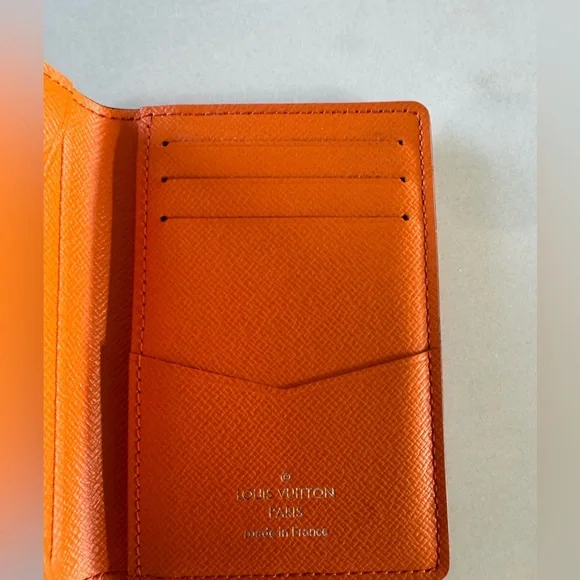 Louis Vuitton Pocket Organizer - Picture 4 of 8